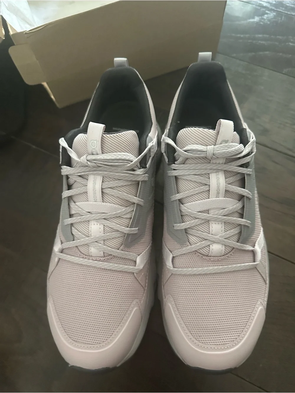 New On Cloudventure Arctic Marina Trail Running Shoes Comfort Women’s - Size 9.5